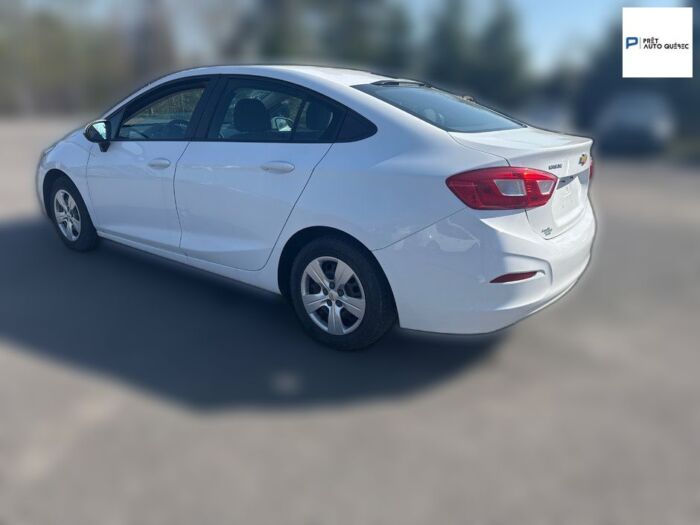 Chevrolet Cruze LS – Image 8
