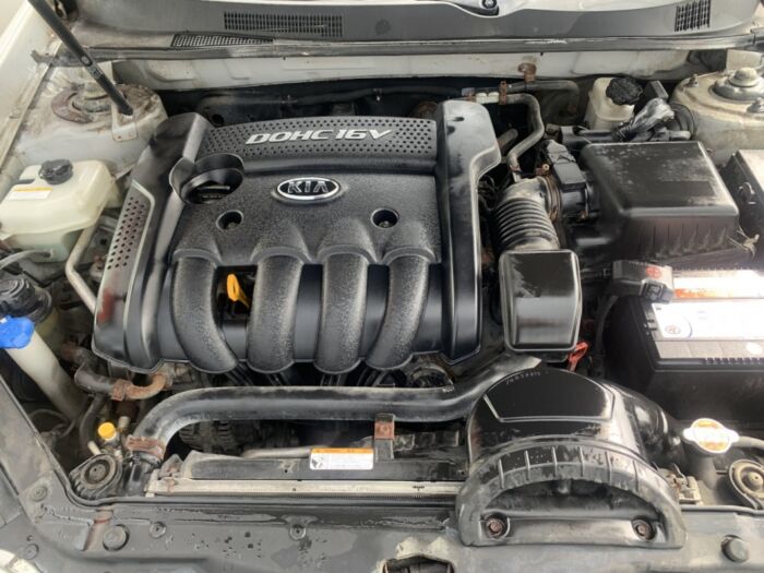 KIA Magentis LX – Image 19