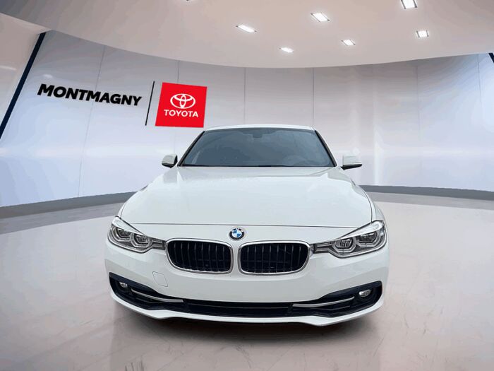 BMW Série 3 330i Xdrive Sedan – Image 3