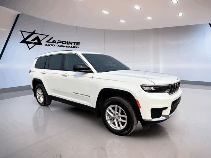 Jeep Grand Cherokee L Laredo 4x4 – Image 4
