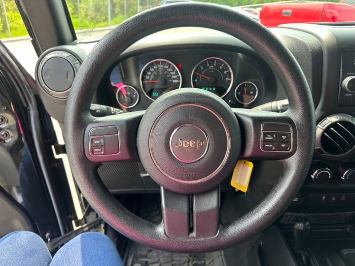 Jeep Wrangler Sport – Image 10