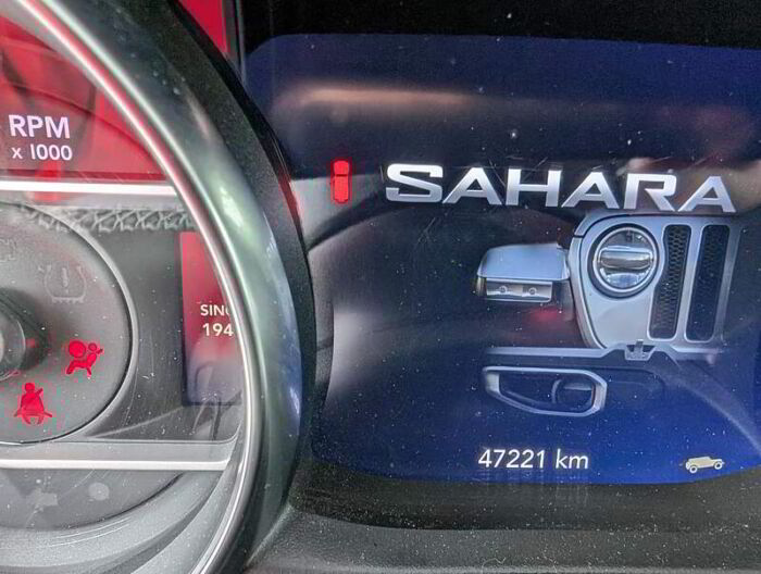 Jeep Wrangler Unlimited Sahara 4x4 BLUETOOTH BAS KILOMÉTRAGE – Image 8