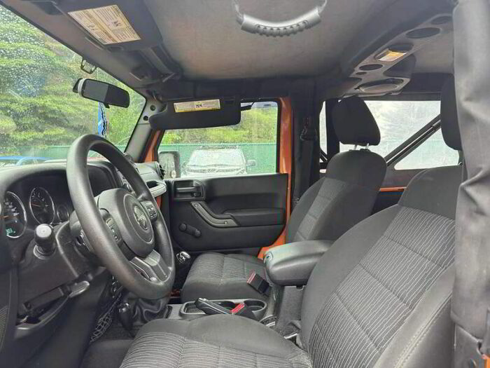 Jeep Wrangler 4 RM 2 portes Sport – Image 9
