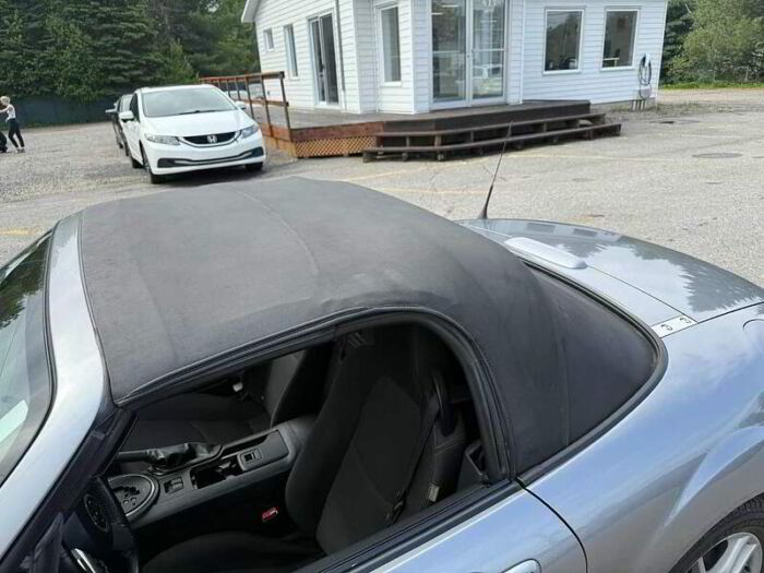 Mazda Miata N/A - Image 10