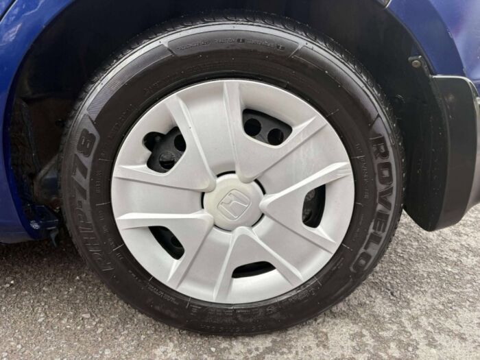Honda Fit DX-A – Image 8