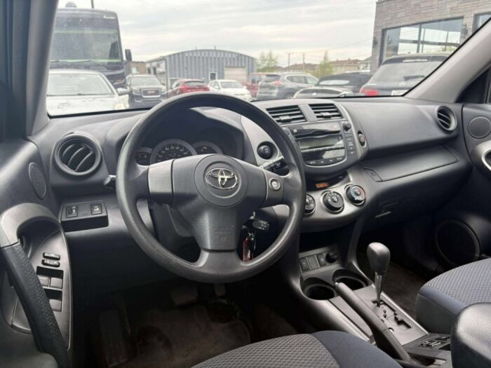 Toyota RAV4 Sport – Image 13