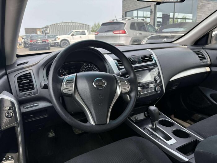 Nissan Altima 2,5 – Image 12