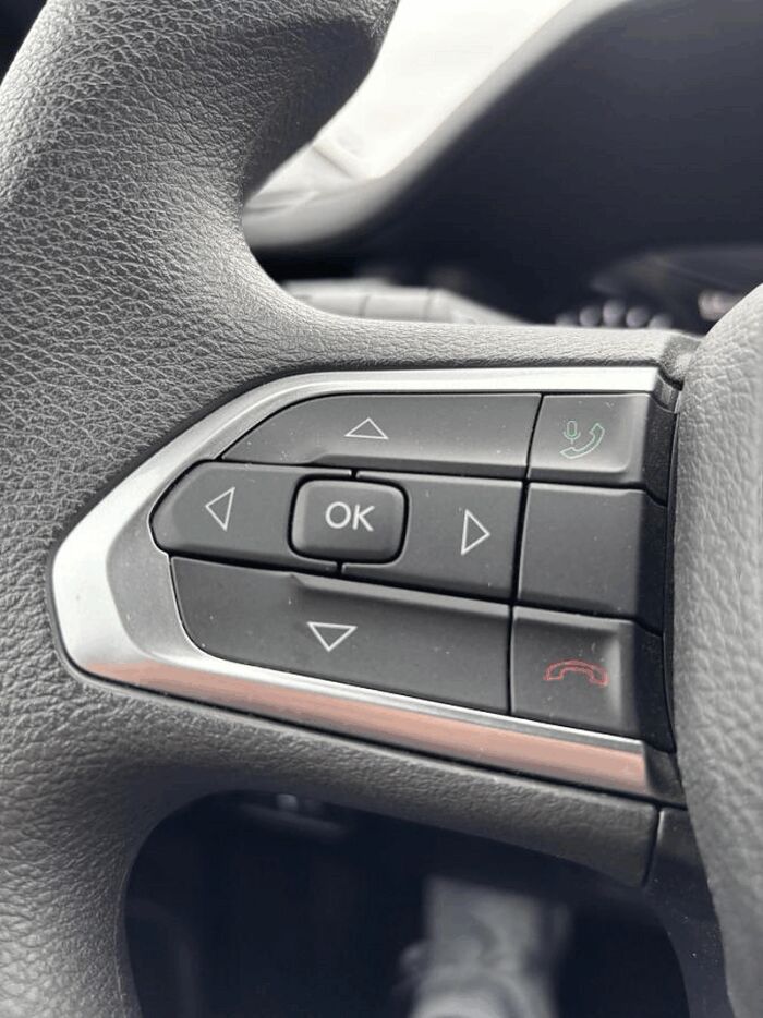 Jeep Compass Sport 4x4 – Image 13