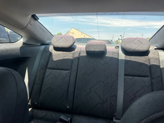 Honda Civic LX – Image 14