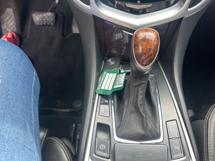 Cadillac SRX PERFORMANCE – Image 14