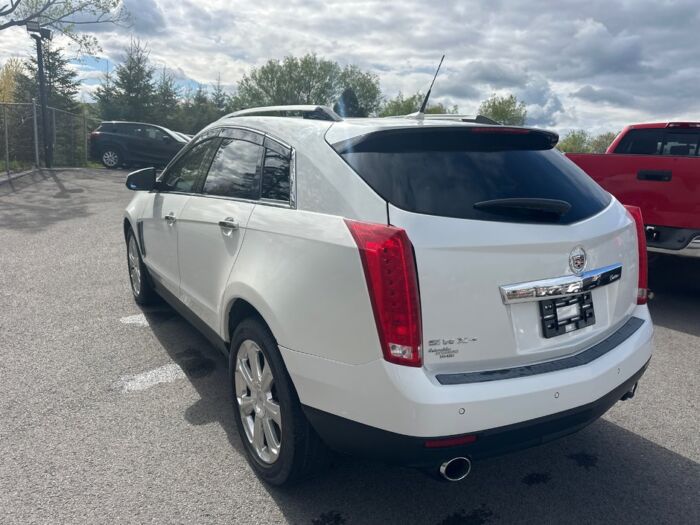 Cadillac SRX PERFORMANCE – Image 5