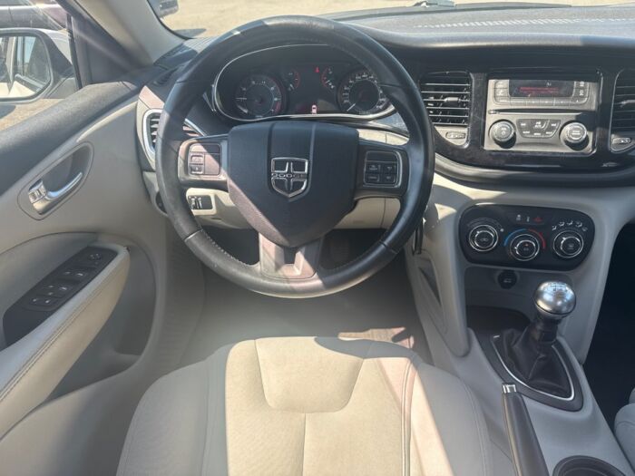 Dodge Dart SXT - Image 8