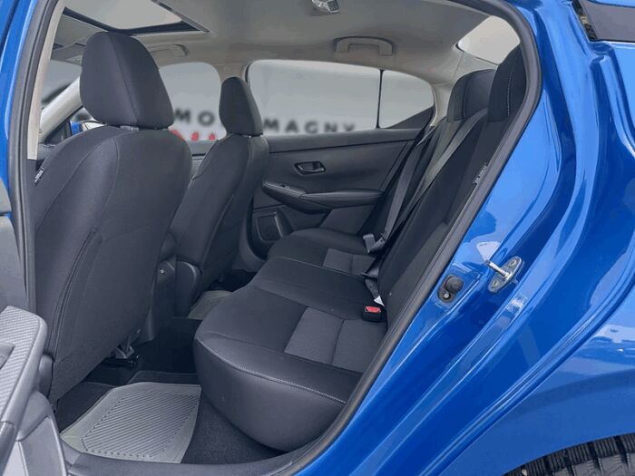 Nissan Sentra SV CVT – Image 10
