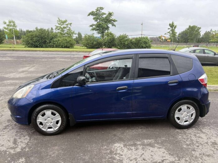 Honda Fit DX-A – Image 4