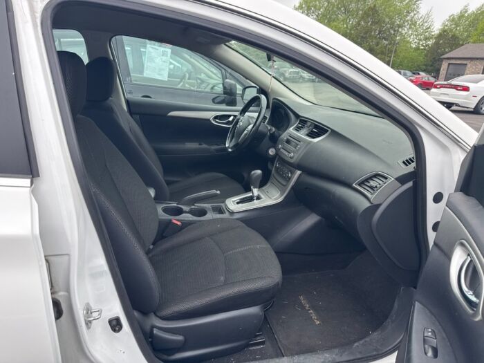 Nissan Sentra S – Image 3