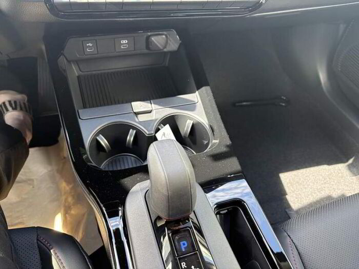 Toyota Prius Plug-In XSE - VÉHICULE NEUF - – Image 15