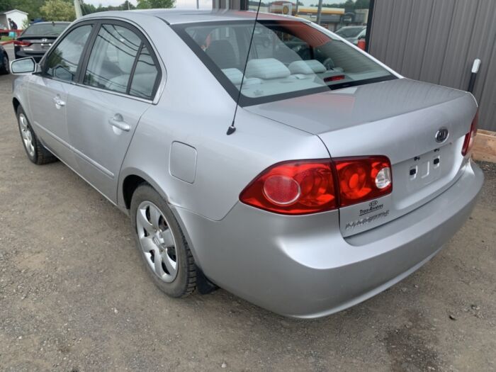 KIA Magentis LX – Image 4