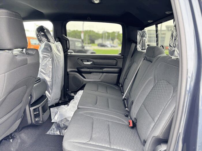 RAM 1500 Tradesman – Image 14