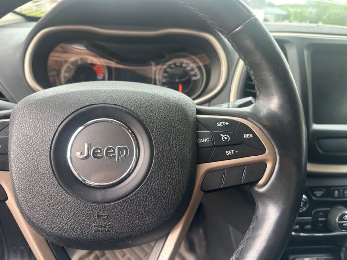 Jeep Cherokee 75TH ANNIVERSARY – Image 10