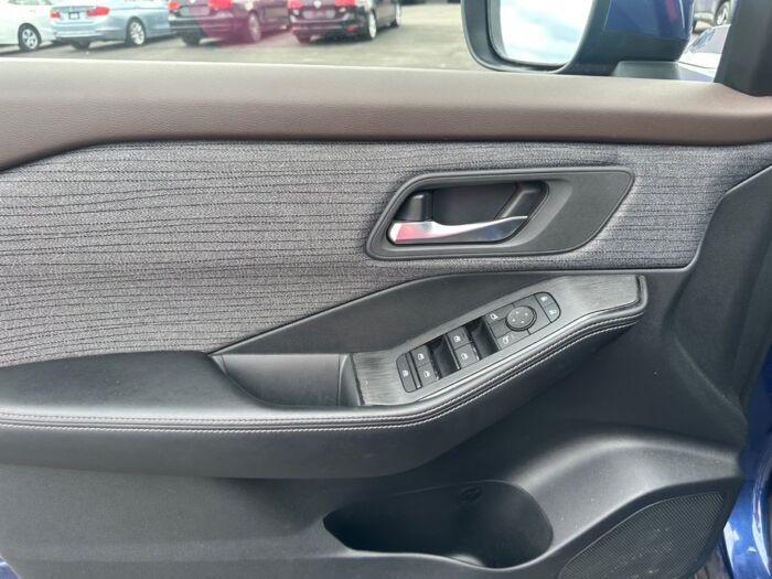 Nissan Rogue SV – Image 7