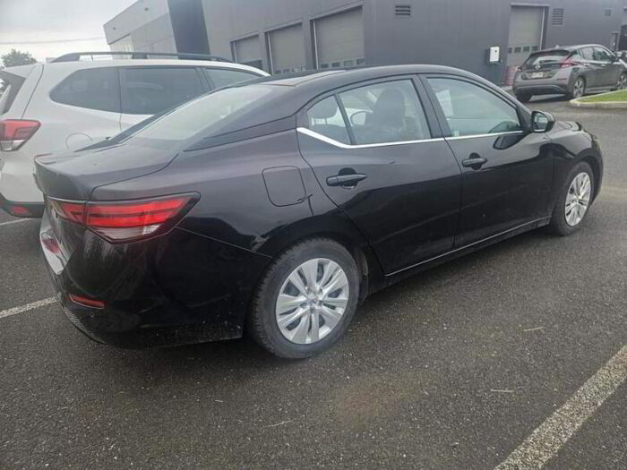 Nissan Sentra S, 6 VITESSES, A/C, DEM A DISTANCE , INSPECTE, – Image 6
