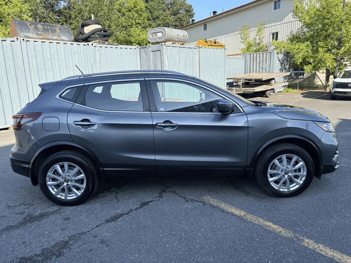 Nissan Qashqai SV TI BLUETOOTH TOIT CAMÉRA BAS KILOMÉTRAGE – Image 8