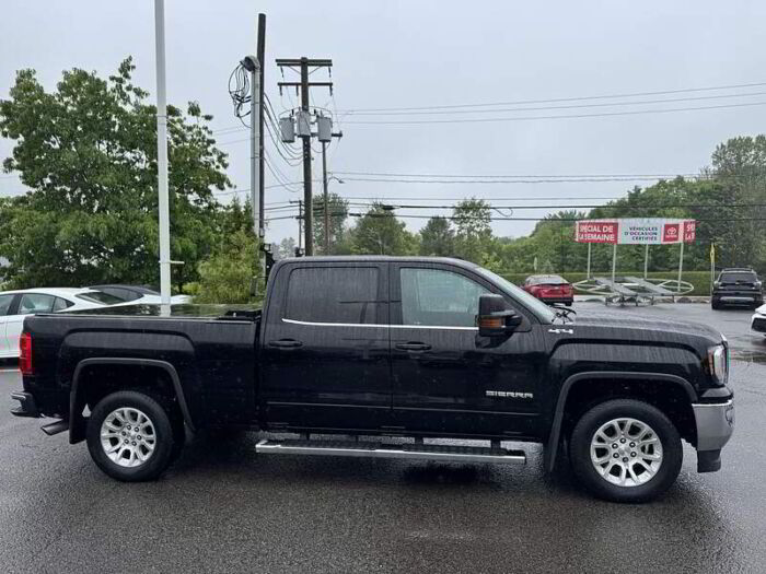 GMC Sierra 1500 SLE CREWCAB 4X4 - BAS MILLAGE - – Image 6