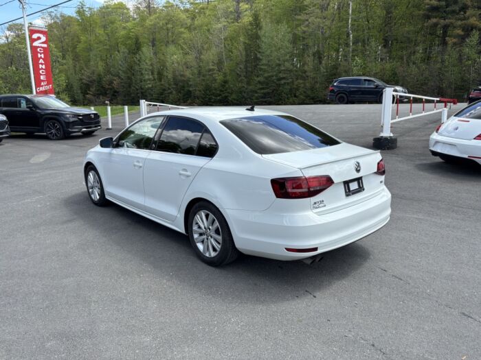 Volkswagen Jetta Édition Wolfsburg – Image 4