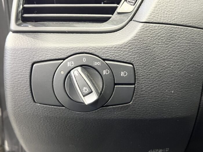 BMW X1 xDrive28i – Image 12