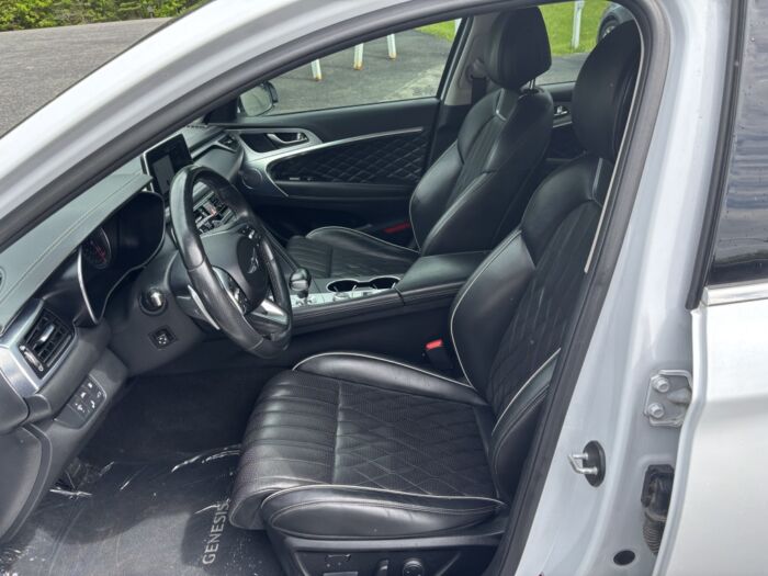 Genesis G70 AWD 2.0T Prestige – Image 5