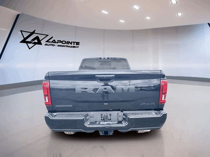 RAM 2500 Big Horn – Image 6