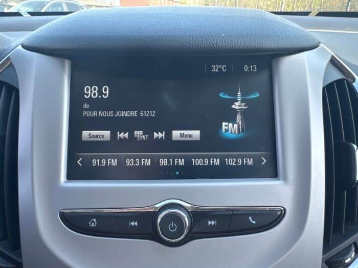 Chevrolet Cruze LS – Image 13