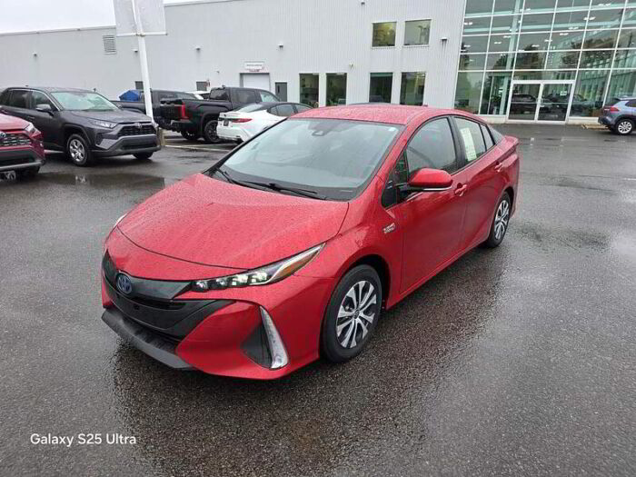Toyota Prius Prime Auto