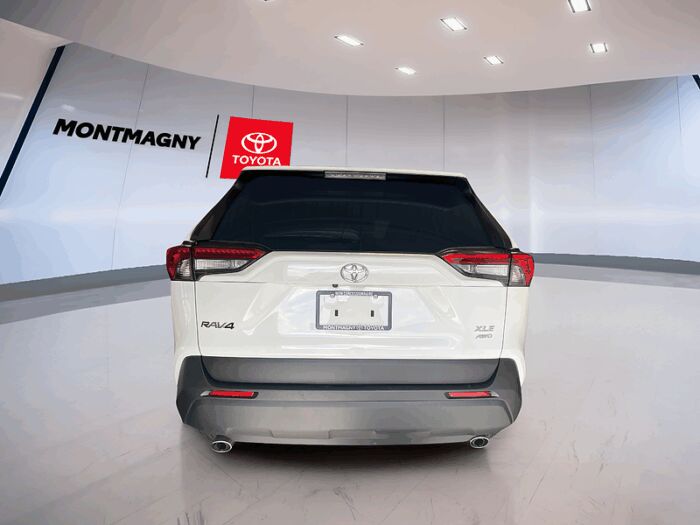 Toyota RAV4 Xle Awd - Image 4