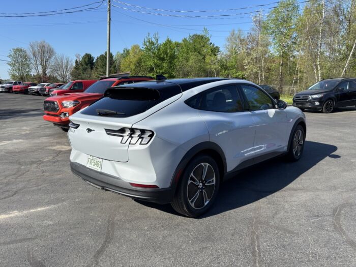 Ford mach-e Sélect – Image 5