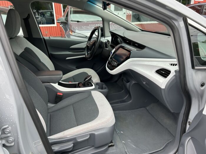 Chevrolet Bolt EV LT – Image 9