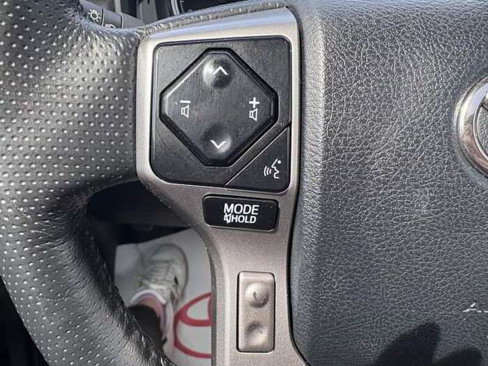 Toyota 4Runner N/A – Image 15