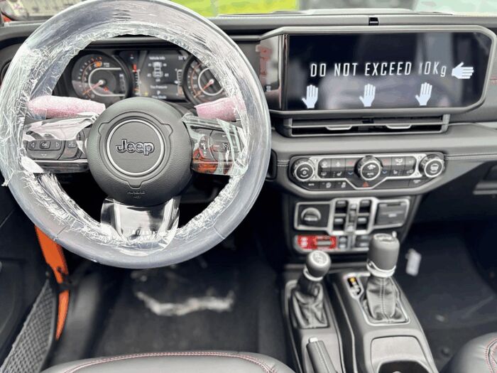 Jeep Wrangler 4 portes 4-Door Rubicon – Image 11