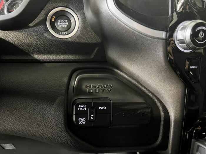Ram 3500 Big Horn – Image 14
