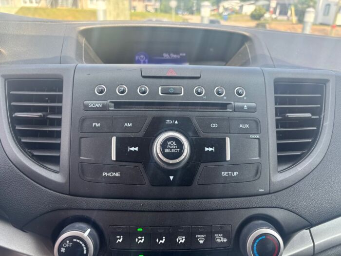 Honda CR-V LX – Image 14