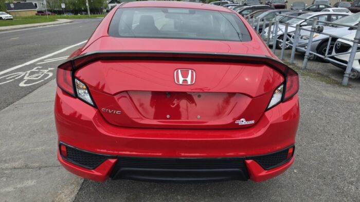 Honda Civic Coupe LX – Image 6
