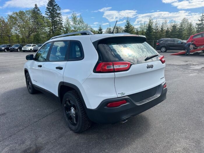 Jeep Cherokee SPORT – Image 5