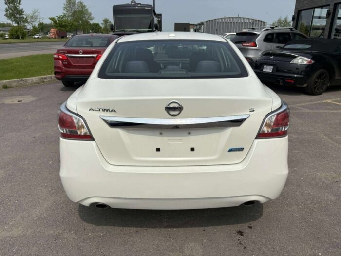 Nissan Altima 2,5 – Image 7