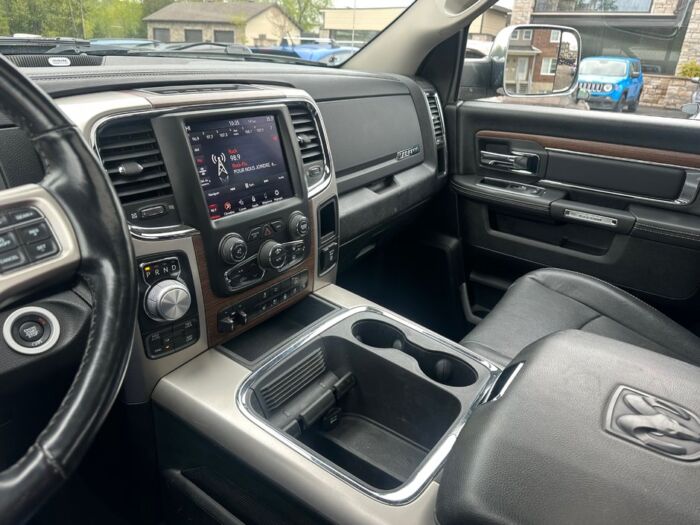 Ram 1500 LARAMIE – Image 16