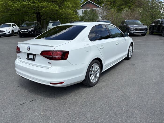Volkswagen Jetta Édition Wolfsburg – Image 8