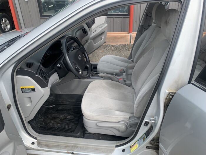 KIA Magentis LX – Image 8