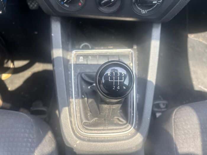 Volkswagen Jetta Sedan COMFORTLINE – Image 13