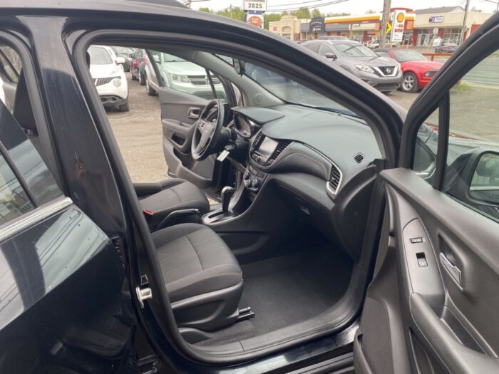Chevrolet Trax LT – Image 9