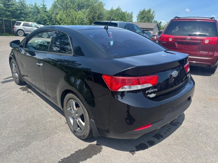 Kia Forte Koup EX - Image 5