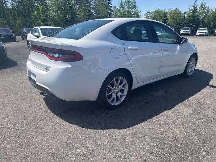 Dodge Dart SXT - Image 3